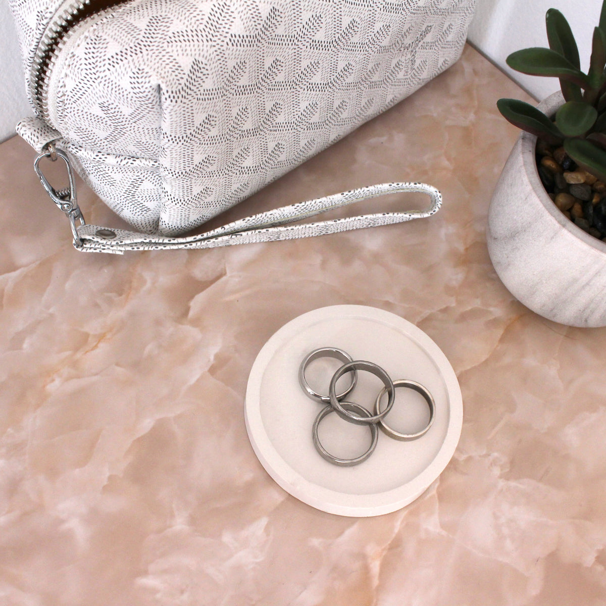 Soler - Cheeky Circle Tray